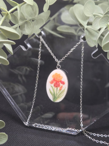 Cameo Pendant Necklace Orange & Red
