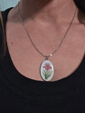 Cameo Pendant Necklace Pink & White